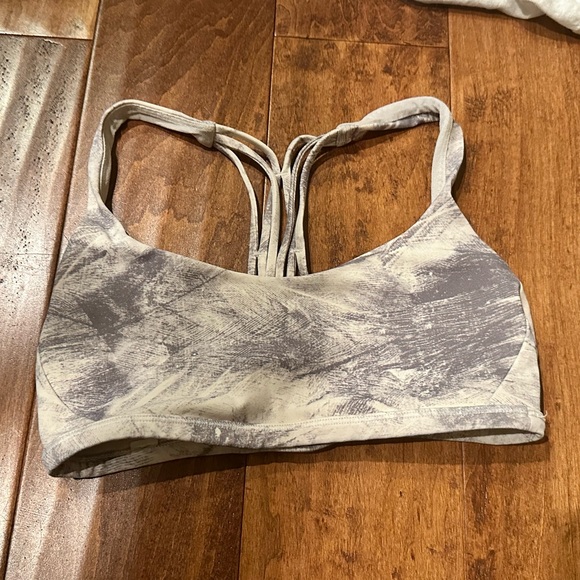 lululemon sports bra - Picture 1 of 2